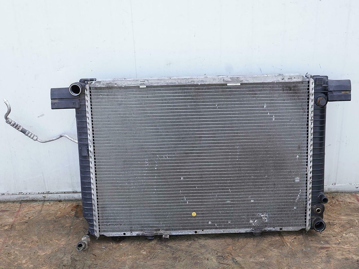 1999 - 2002 Mercedes Benz Sl Class R129 Sl500 Radiator Cooling Fan Motor OEM