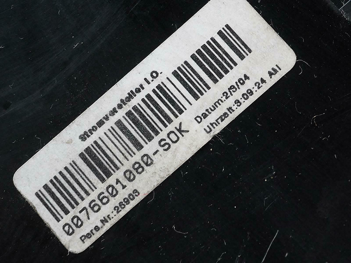 2004 - 2006 Bmw X3 E83 Fuse Relay Box Board Distribution Panel Unit OEM