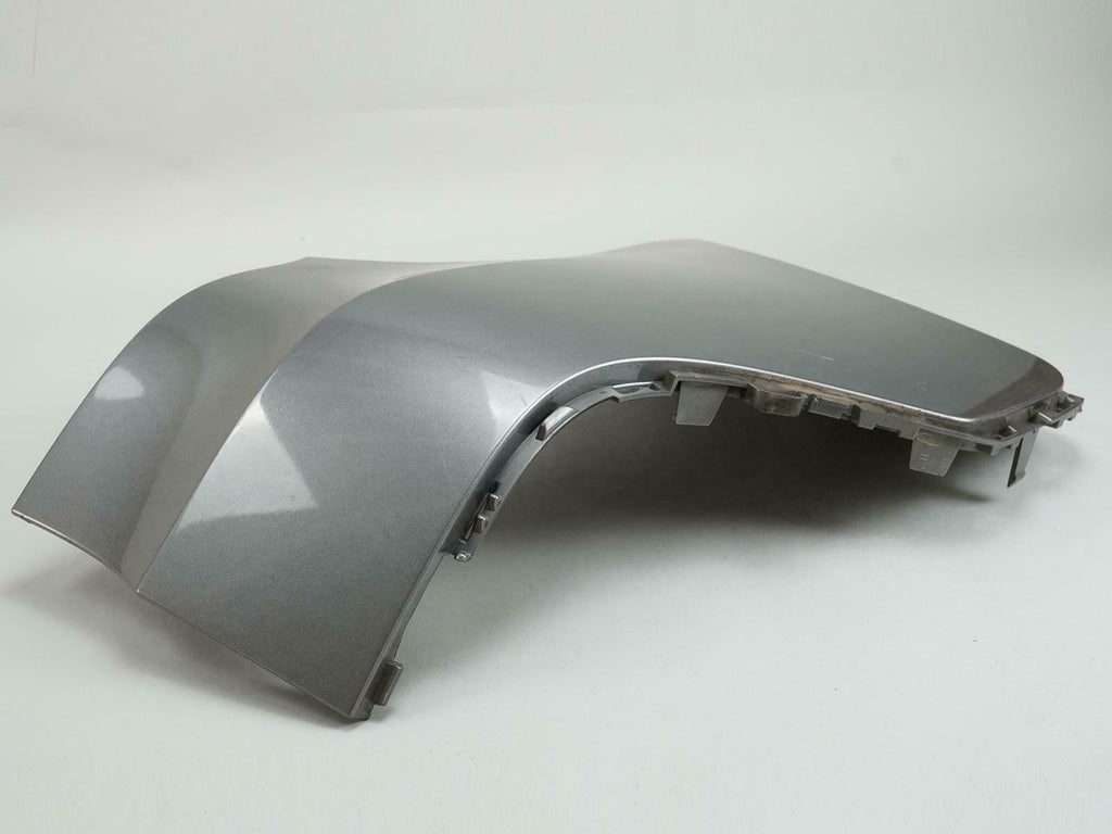  2007 - 2010 BMW X5 E70 4.8L BUMPER CORNER COVER MOLDING RH REAR 51127158439, in stock