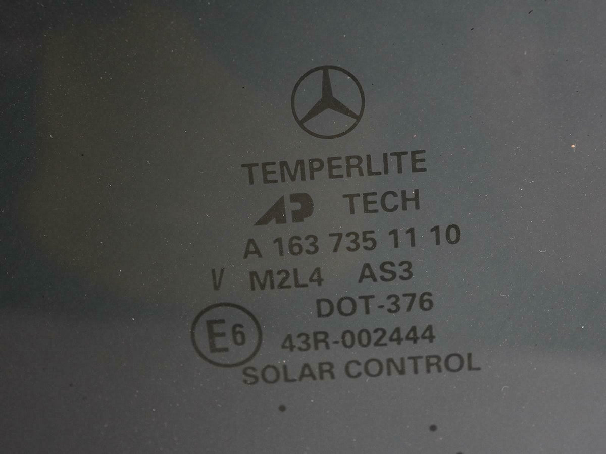 02-05 Mercedes ML500 ML55 ML320 ML350  Door Glass Window Rear LH A1637351110 OEM