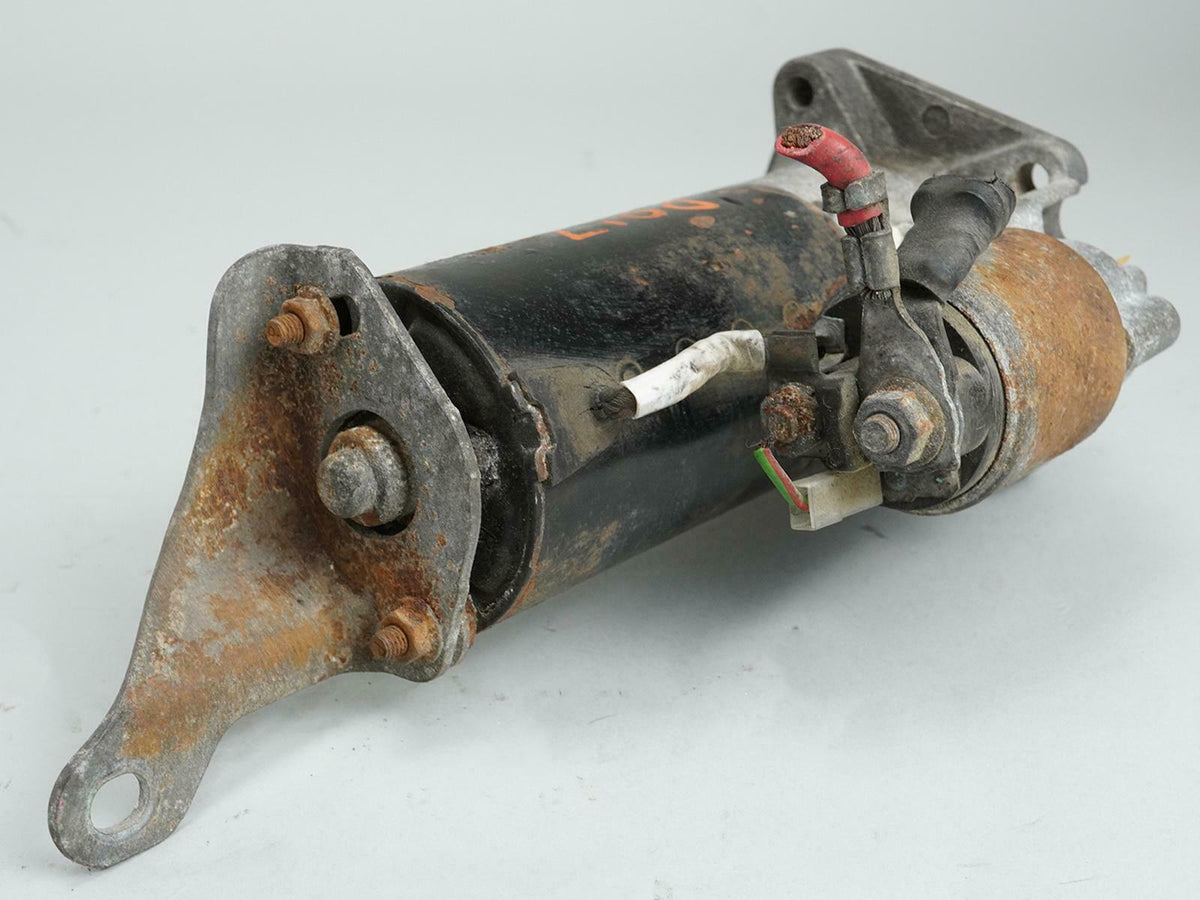 99-03 Volvo S80 V70 Non Turbo Engine Starter Motor Ignition Unit 8111007 OEM