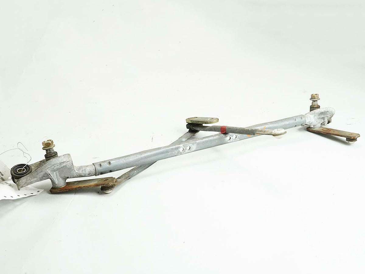 2003 - 2008 Pontiac Vibe Linkage Wiper Transmission Window Windshield Front OEM