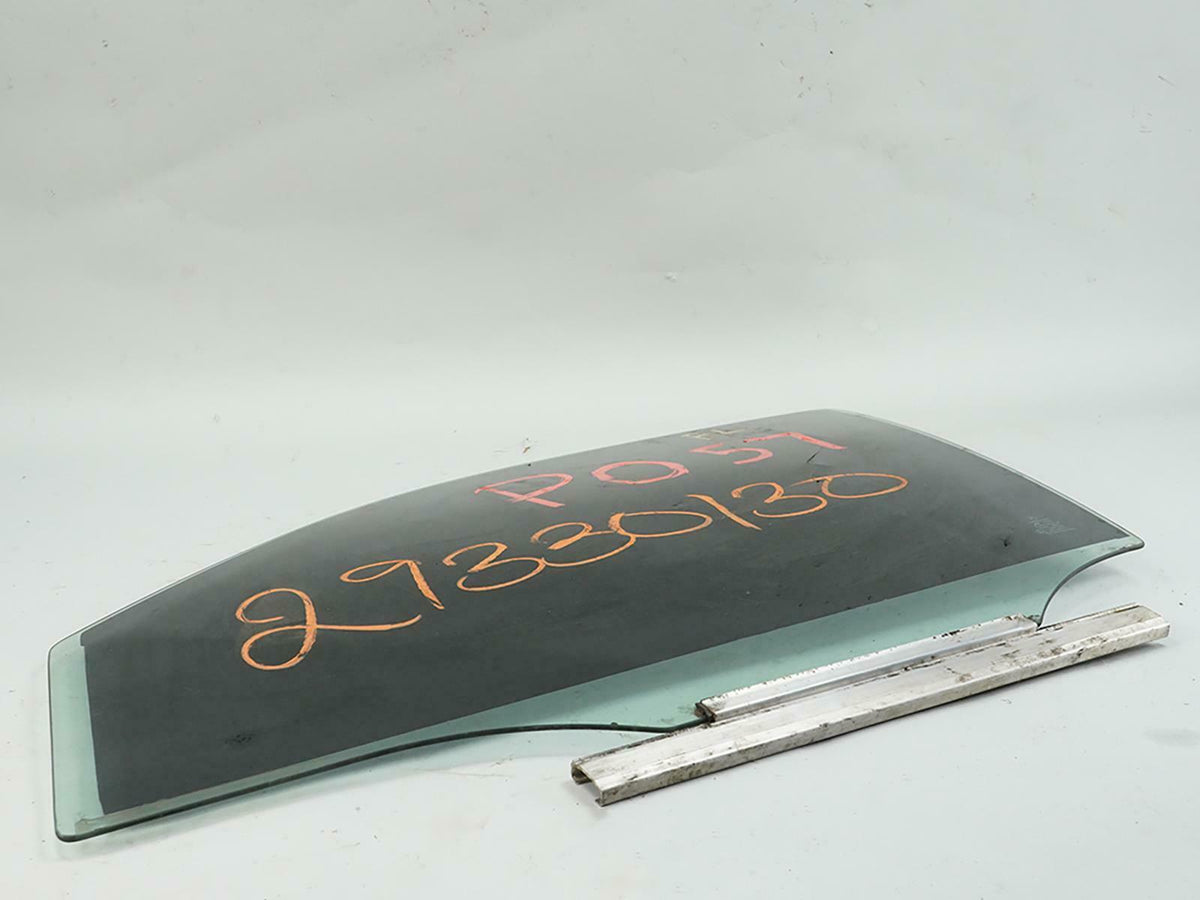 98-05 Mercedes ML500 ML320 W163 Door Window Glass Front Left 1637200318 OEM