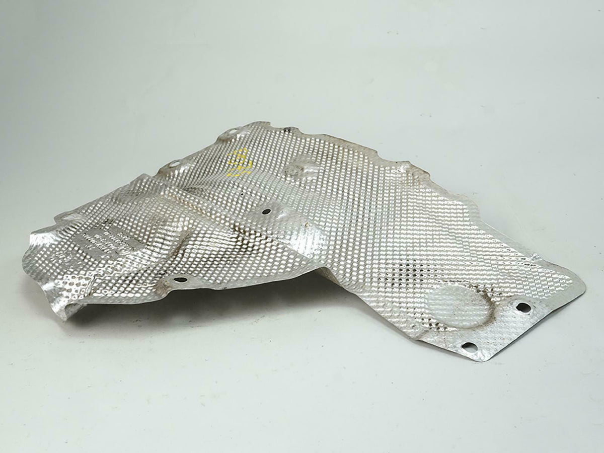 2013 - 2016 Bmw 3 Series F30 328Ix Engine Mount Heat Shield Passenger Right OEM