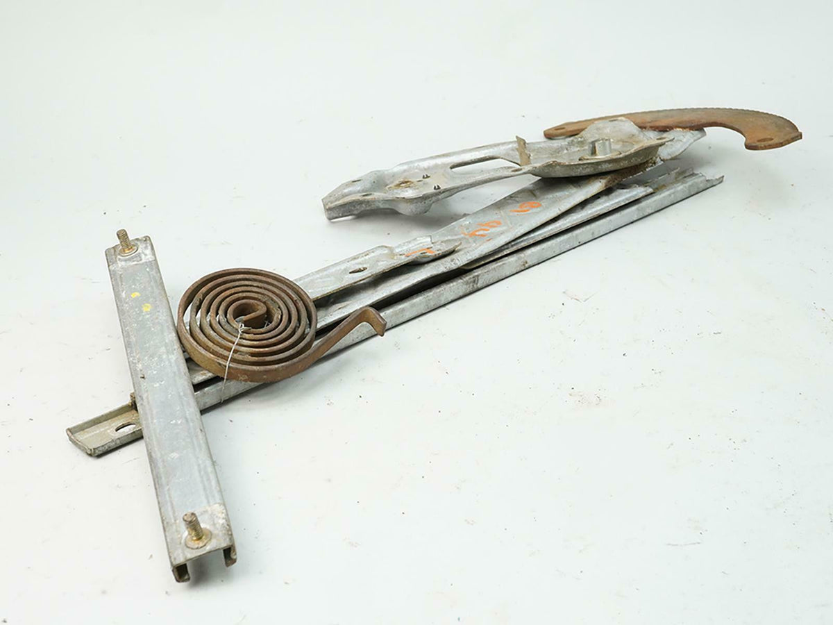 1999 - 2004 Ford Pickup 150 Series Electric Door Window Regulator Left Front OEM