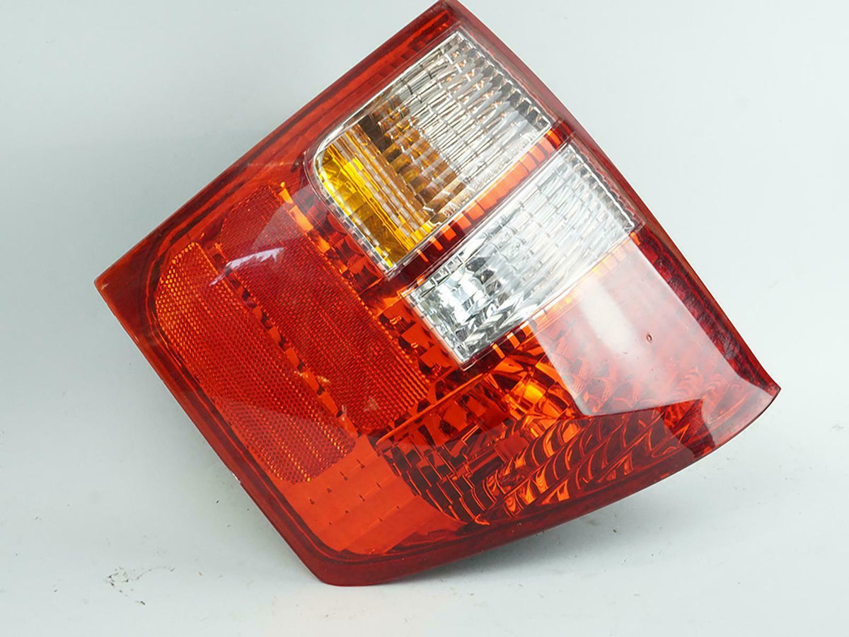 2002 - 2004 Isuzu Axiom Hatchback Tail Light Brake Stop Lamp Driver Lh Side OEM