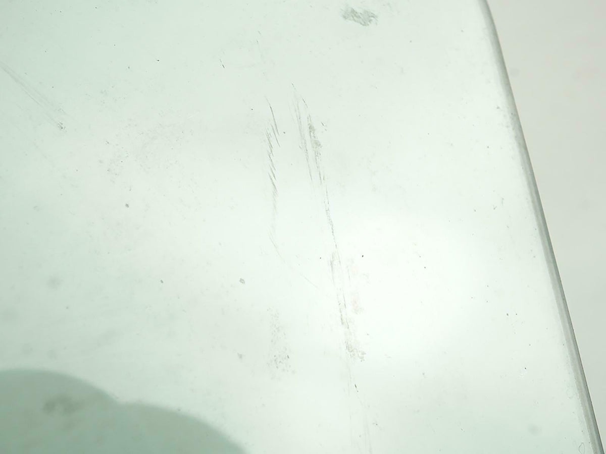 2000 - 2007 Ford Focus Sedan 4dr Window Glass Door Front Left YS4Z5421411AA OEM