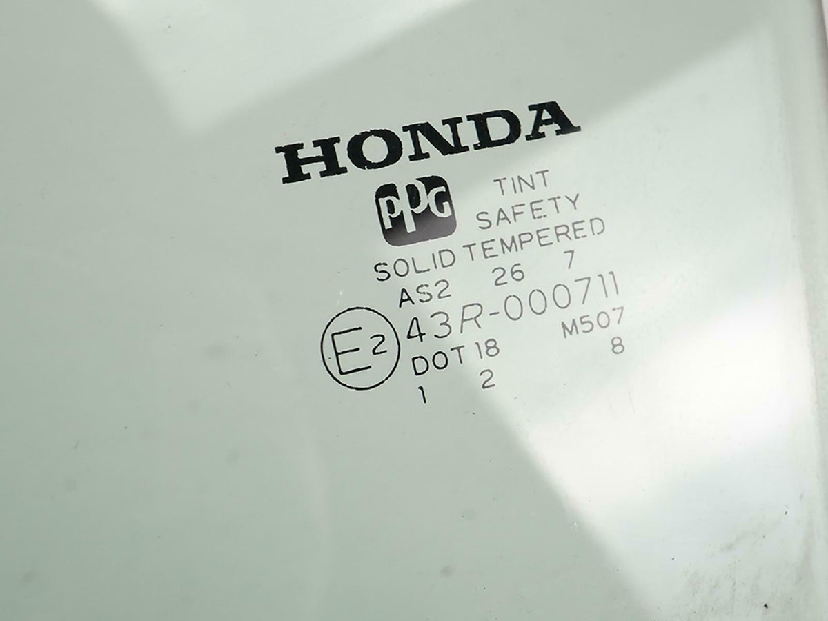 1998-2002 Honda Accord Sedan 4dr Door Window Glass Rear Left 73450S84A10 OEM