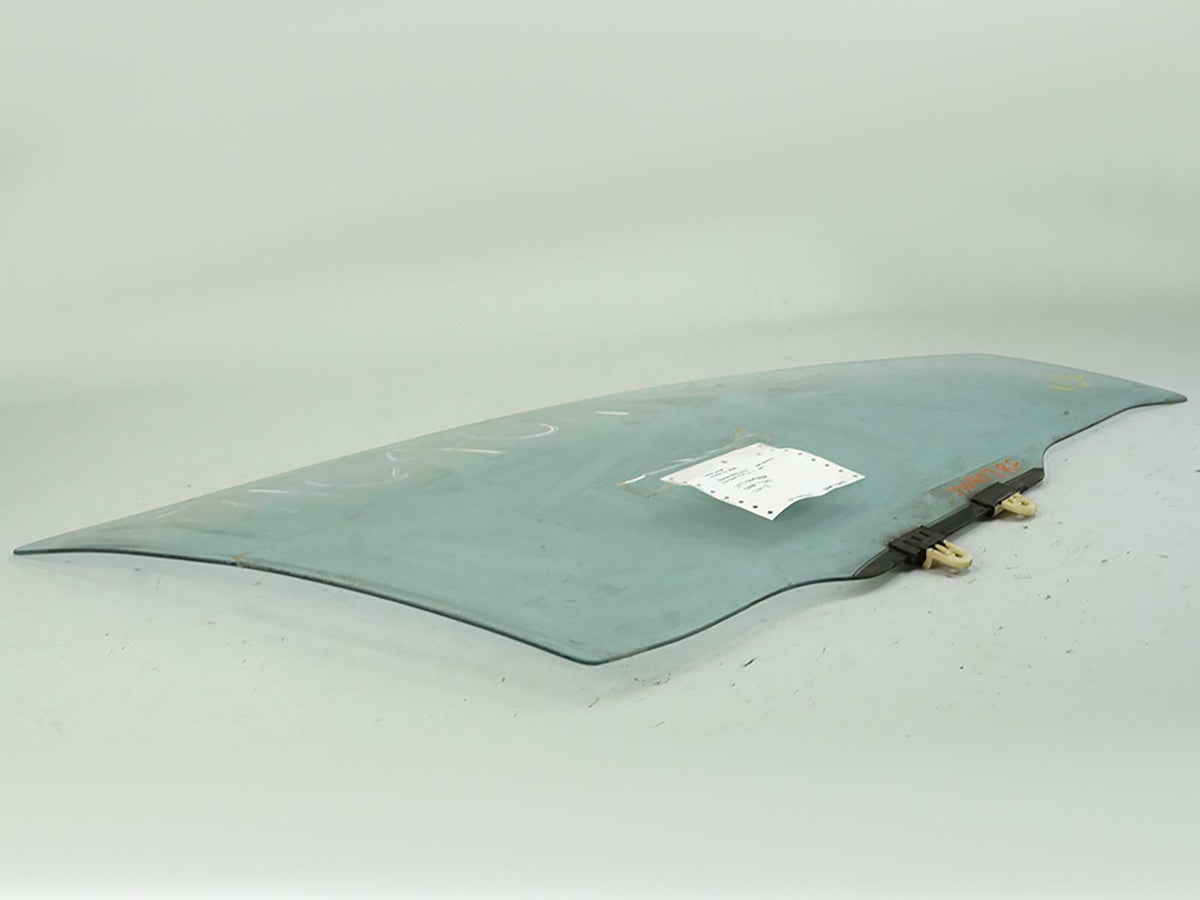98-99 Nissan Sentra Sedan Window Glass Door Front Passenger Side FD05489GT OEM