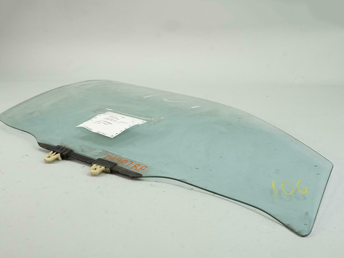 98-99 Nissan Sentra Sedan Window Glass Door Front Passenger Side FD05489GT OEM