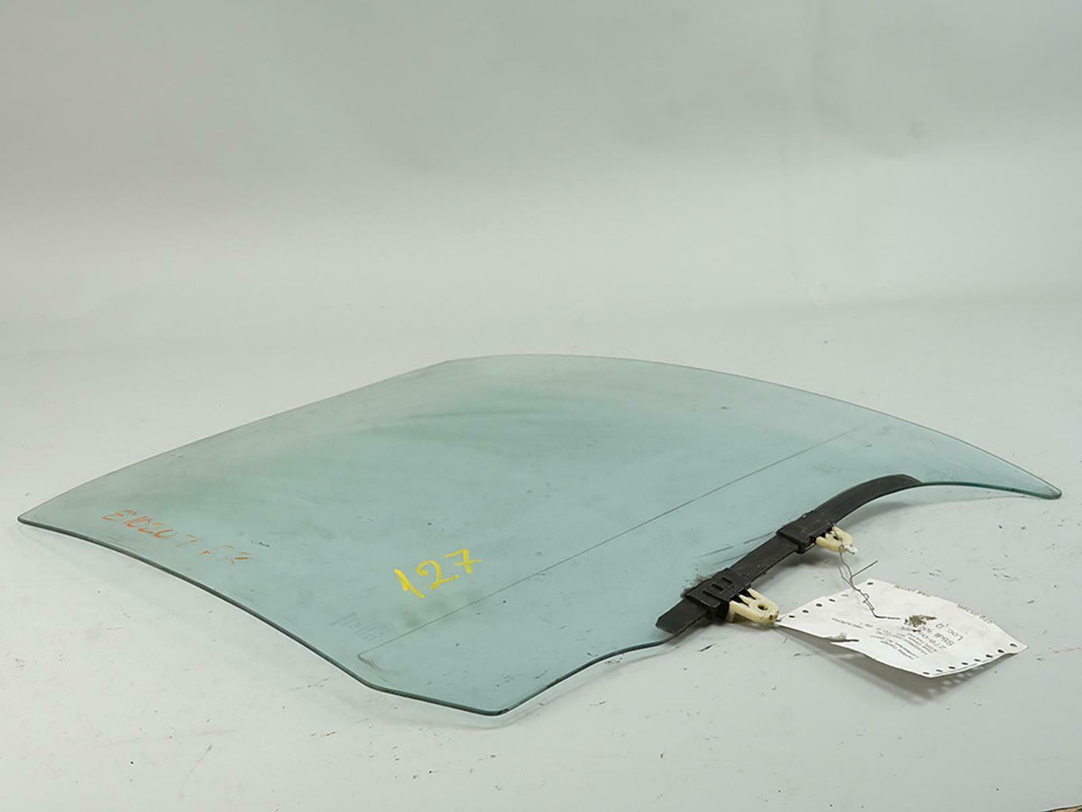 95-99 Nissan Sentra B14 Sedan Door Window Glass Rear Passenger 823010M020 OEM
