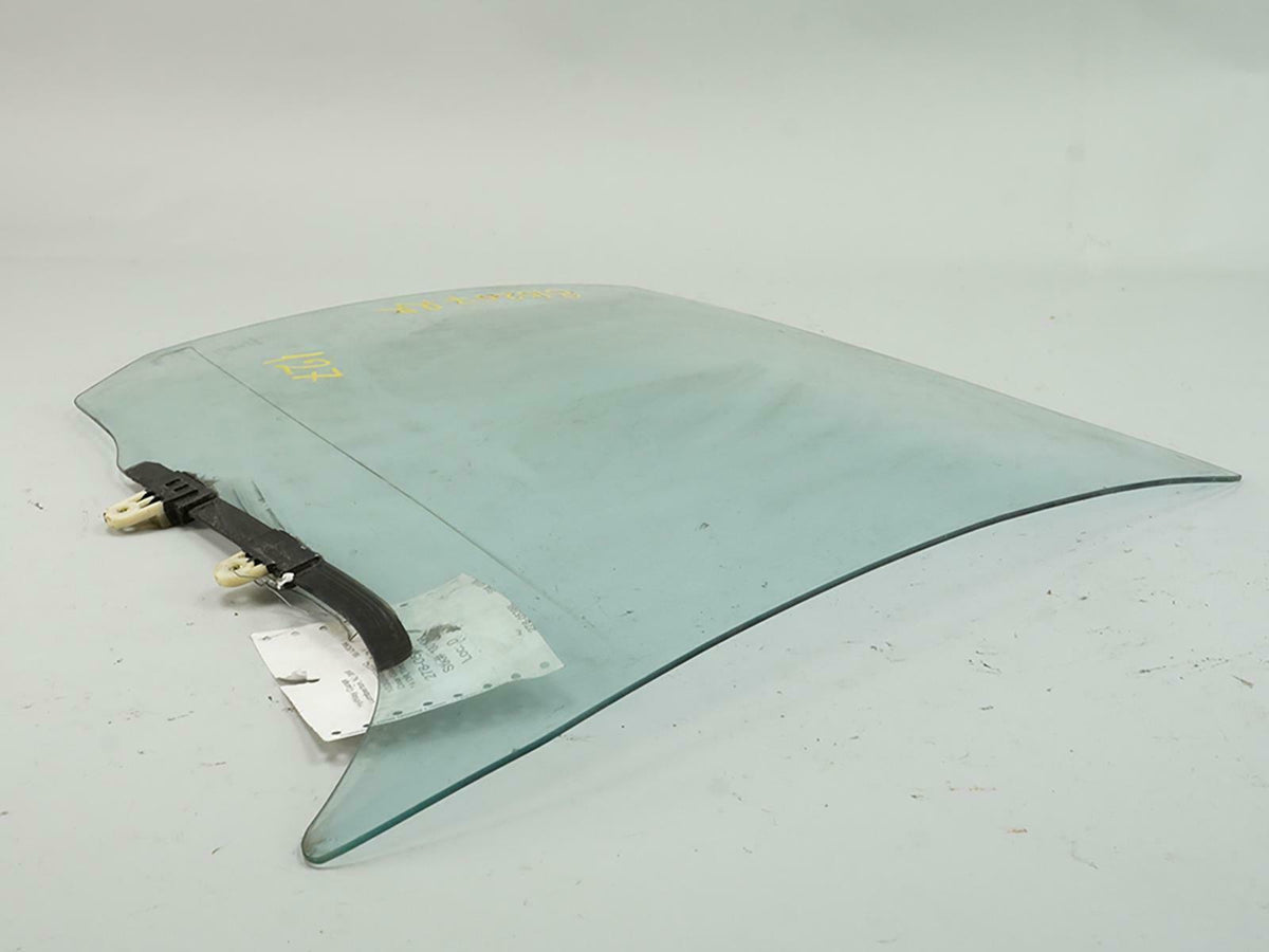 95-99 Nissan Sentra B14 Sedan Door Window Glass Rear Passenger 823010M020 OEM