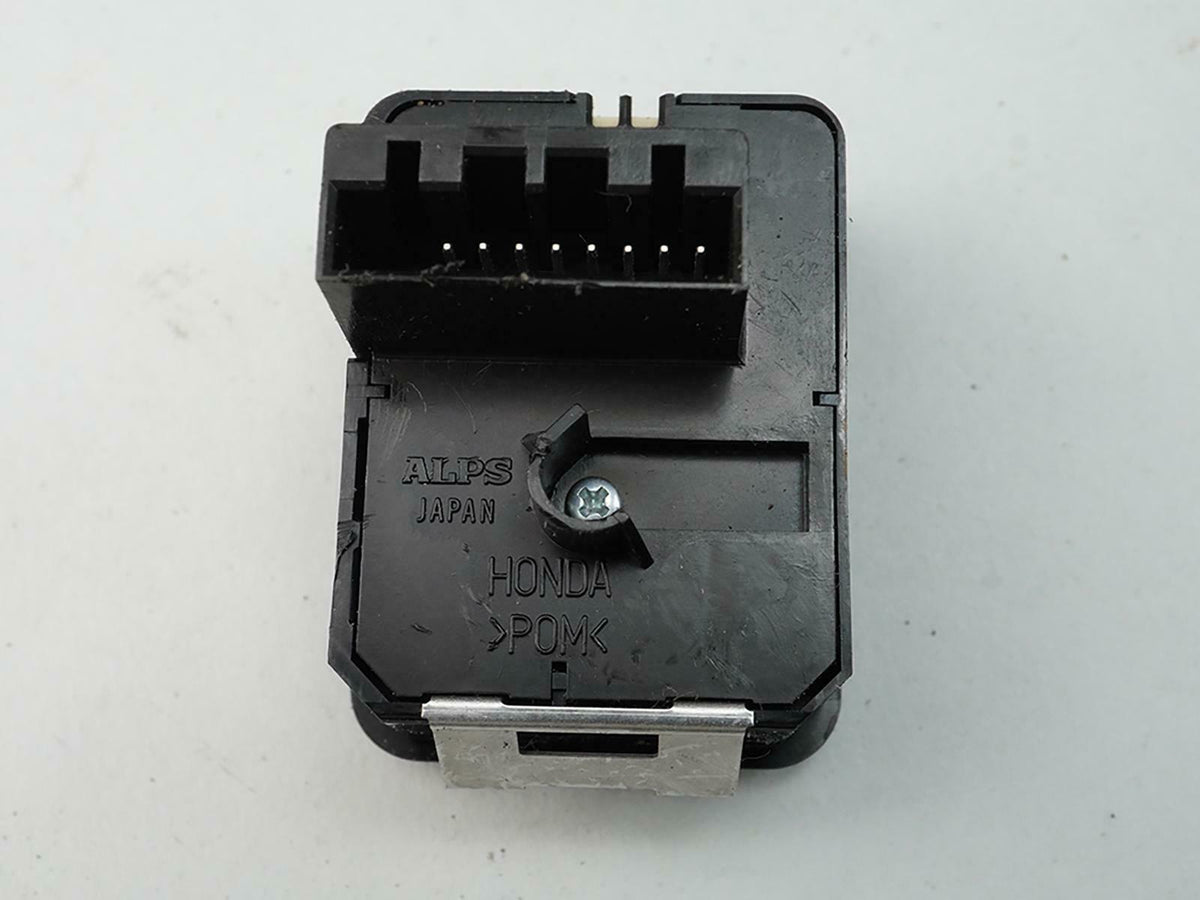 2002 - 2004 Isuzu Axiom Mirror Adjust Switch Control BuTTon Front Left OEM