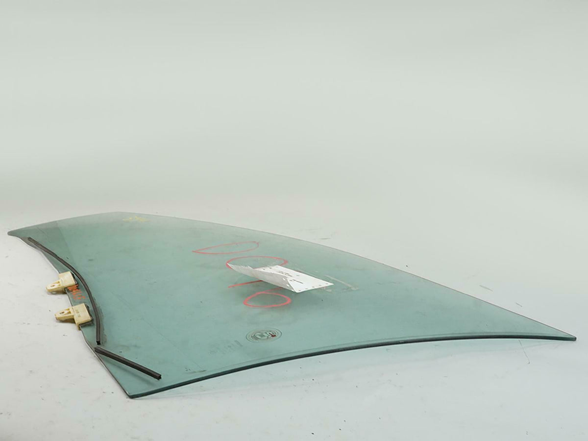 00-01 Nissan Maxima A33B Sedan 4dr Door Glass Window Front Left 803012Y963 OEM