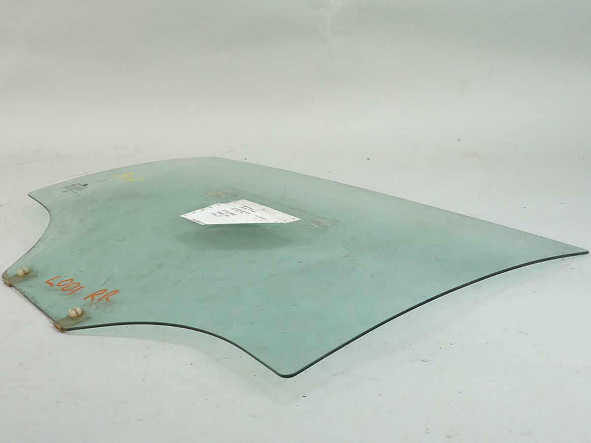 04-06 Suzuki Verona Sedan 4dr Door Glass Window Rear Right Side 8450386Z10 OEM