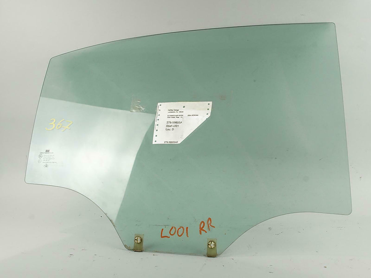 04-06 Suzuki Verona Sedan 4dr Door Glass Window Rear Right Side 8450386Z10 OEM