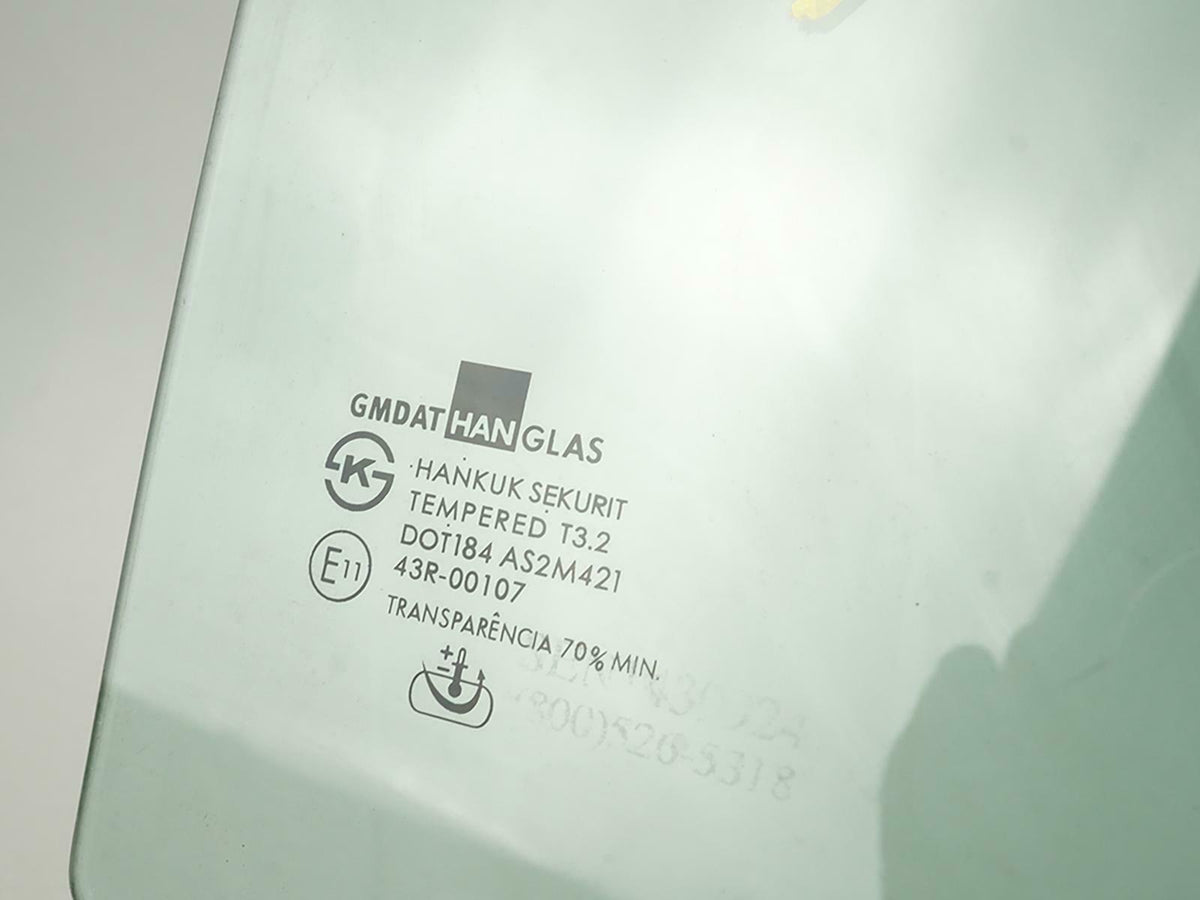04-06 Suzuki Verona Sedan 4dr Door Glass Window Rear Right Side 8450386Z10 OEM
