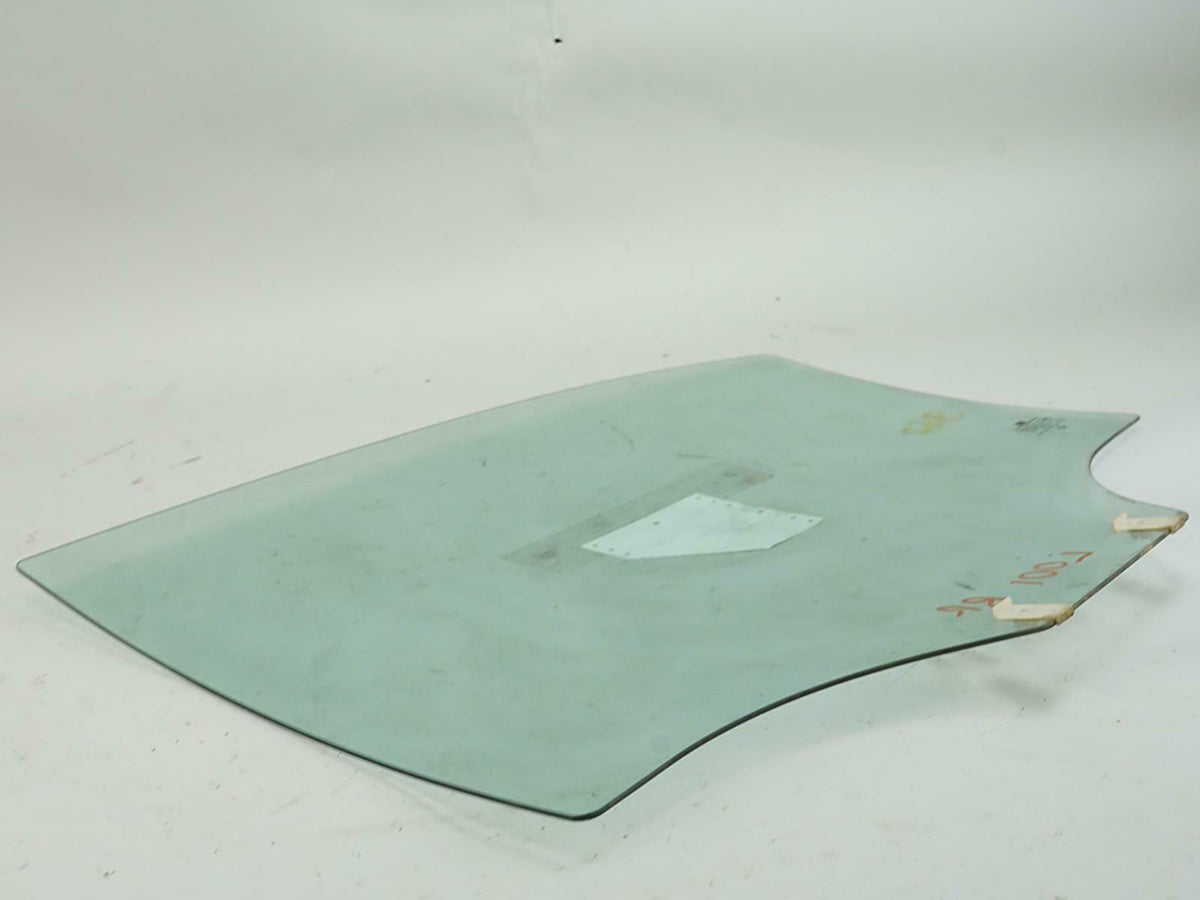 04-06 Suzuki Verona Sedan 4dr Door Glass Window Rear Right Side 8450386Z10 OEM