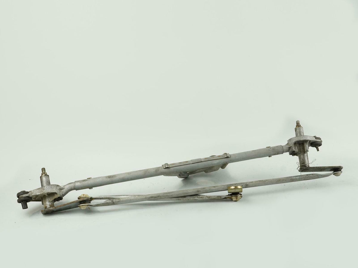 01-05 Chevrolet PT Cruiser Windshield Window Linkage Transmission Front OEM
