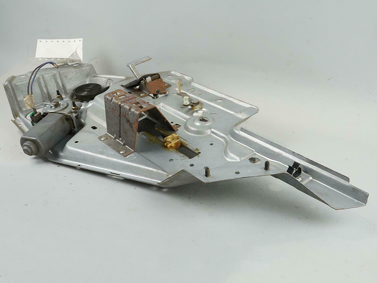 97-99 Oldsmobile Eighty Eight 88 Power Window Regulator W Motor Rear Right RH