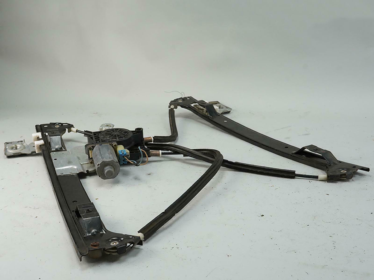 02- 09 GMC Envoy Power Electric Window Regulator W Motor Front Right RH OEM