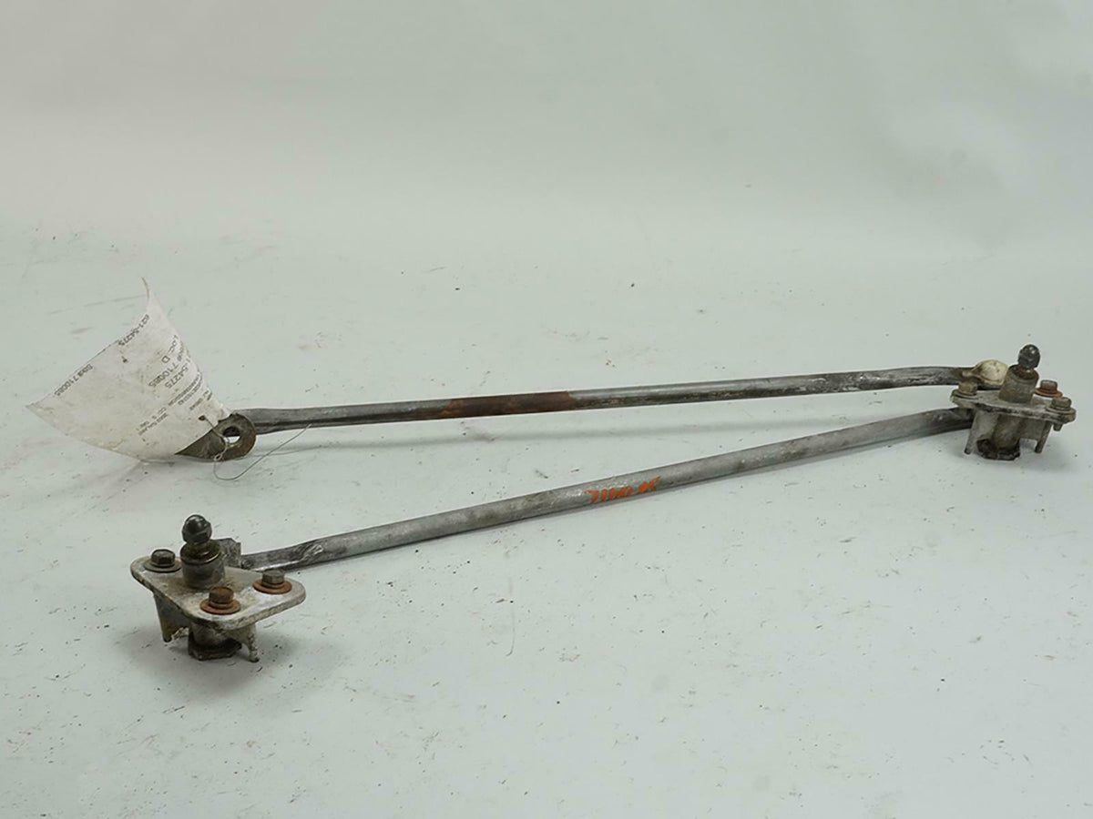 99-03 Mitsubishi Galant Windshield Wiper Transmission Linkage Front Unit OEM