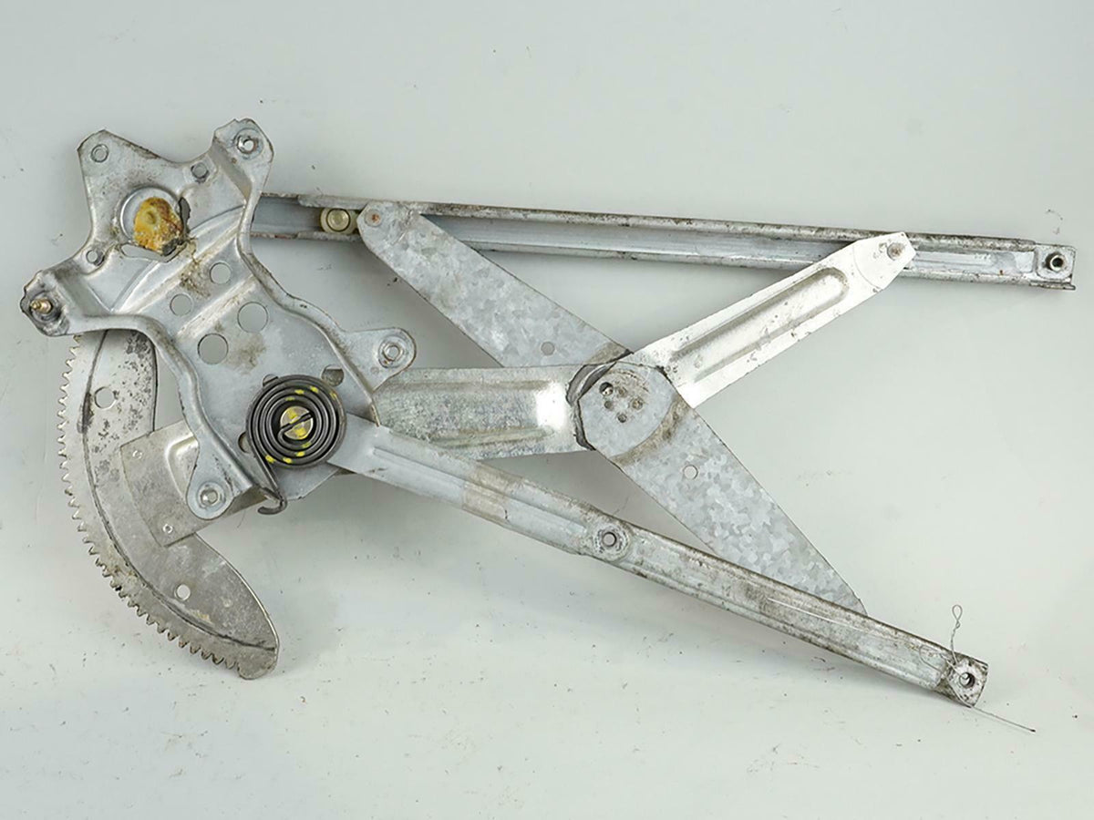 98-02 Toyota Corolla Window Regulator Door Front Passenger Right RH Side OEM