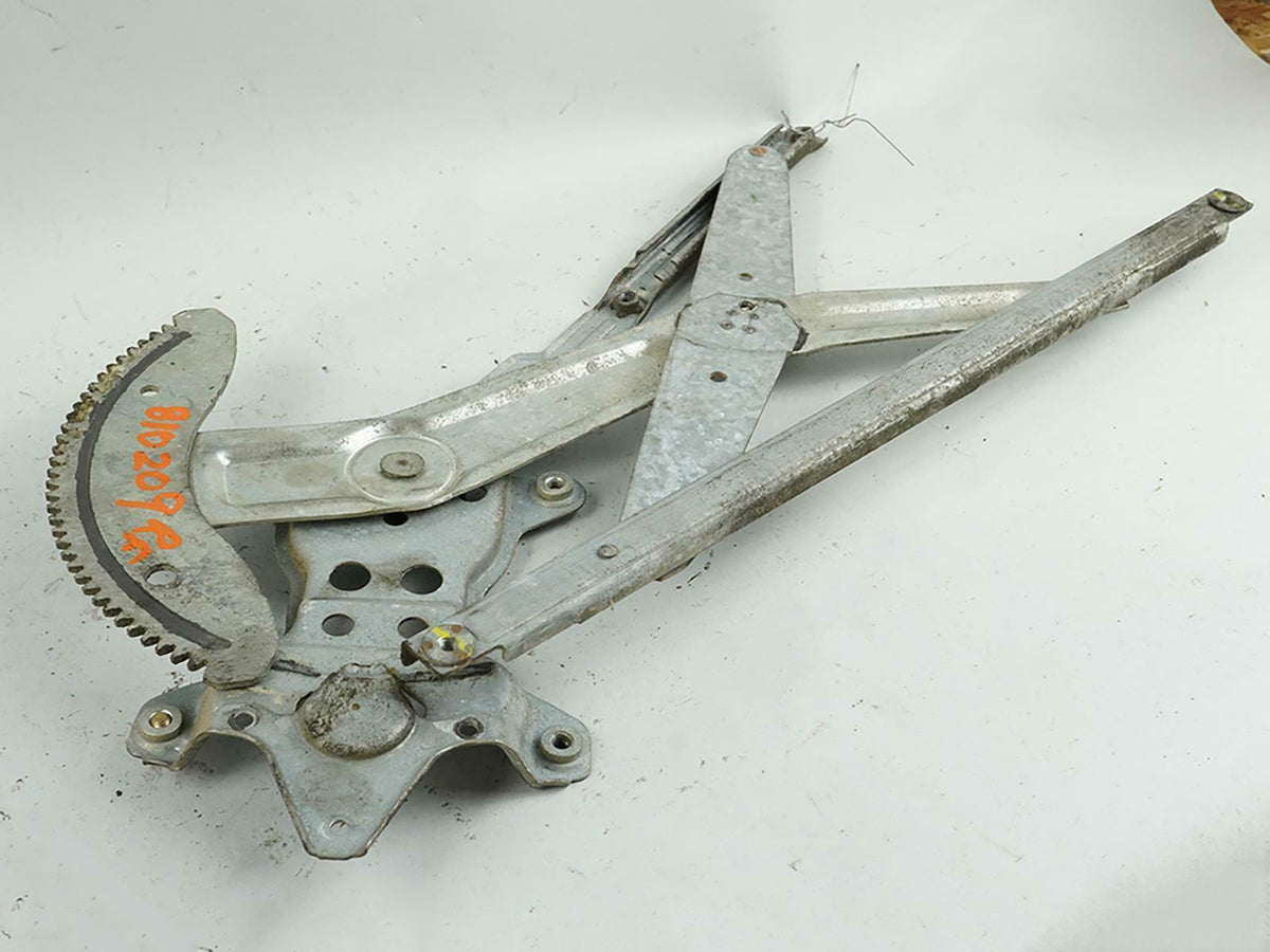 98-02 Toyota Corolla Window Regulator Door Front Passenger Right RH Side OEM
