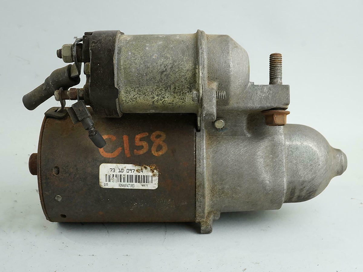 98-04 Volkswagen Passat 4 Cylinder Engine Starter Motor Valeo 68911024B OEM