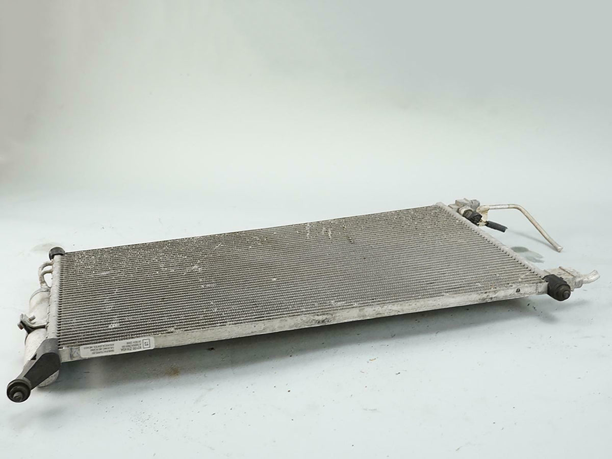 07 - 12 Nissan Versa Ac Condenser Air Conditioning Radiator Front Unit OEM