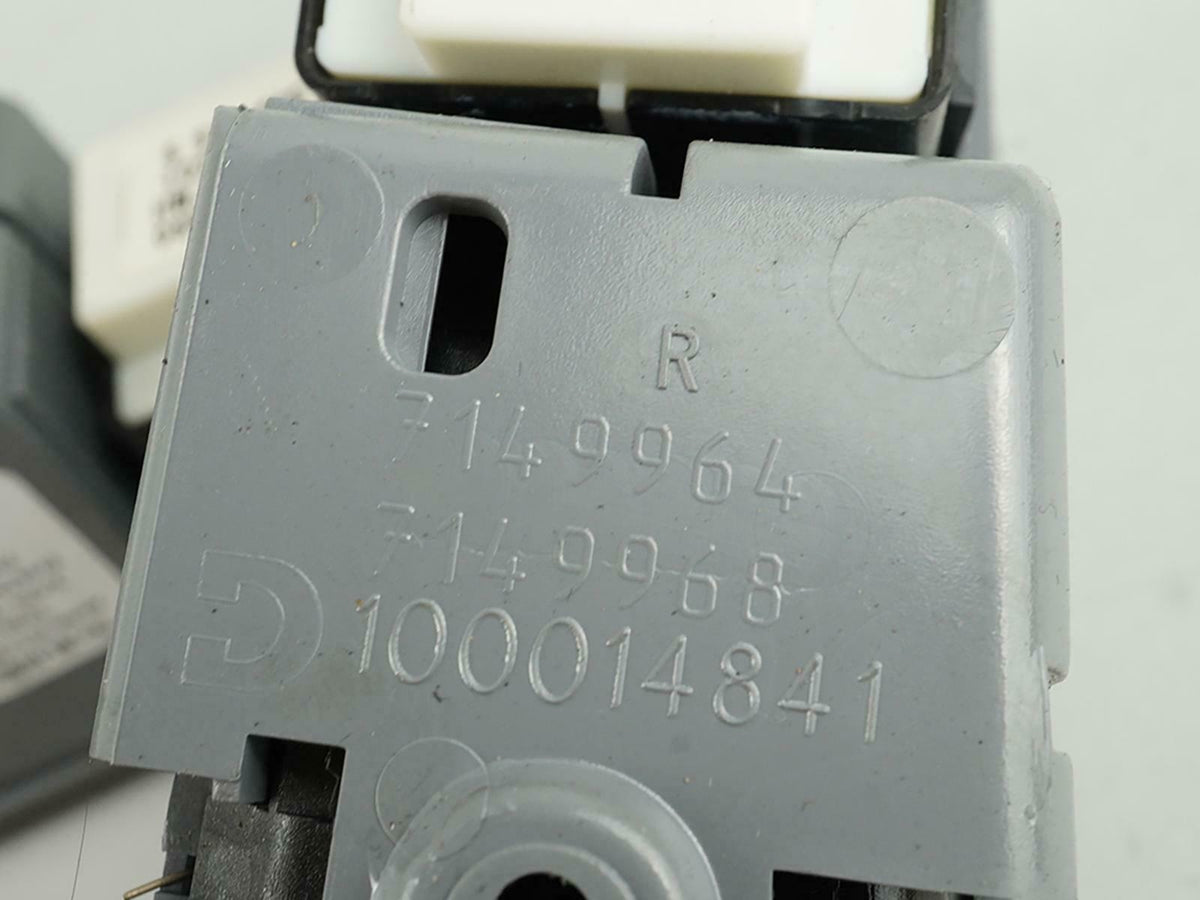 2006 - 2008 Bmw 7 Series E65 E66 Window Sunshade Power Control Switch Rear Lh Rh
