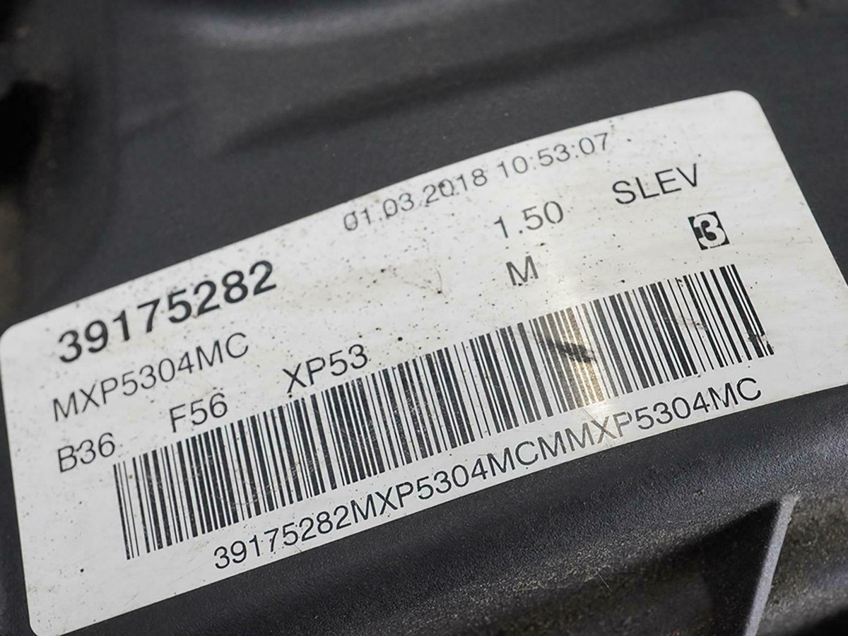 04 - 07 BMW 5 Series E60 525I 2.5L Cylinder Head Valve Cover 8678432 OEM