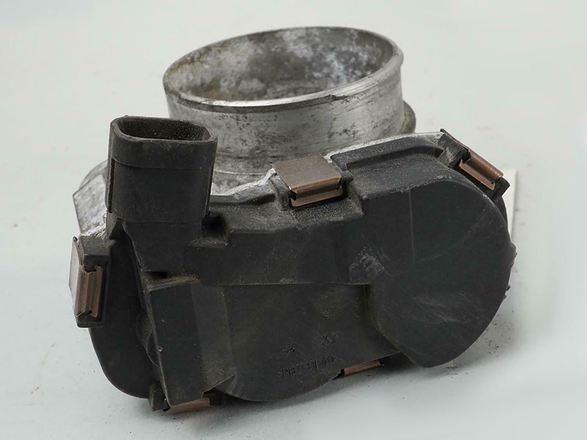 06-09 Chevrolet Impala 3.5 Liter Engine Throttle Body Valve Unit Front OEM