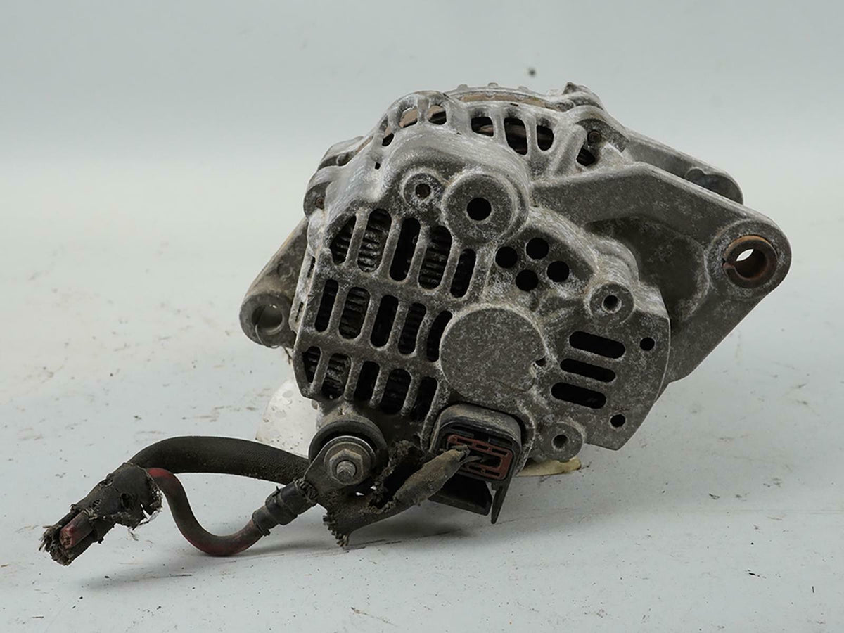 95 - 00 Chrysler Ciruss 2.5L Engine Alternator Generator Motor Electric OEM
