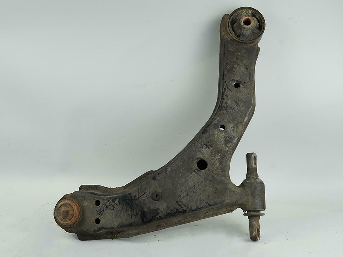 2004 Kia Spectra 2.0 Liter 4 Cylinder Lower Control Arm Front LH Left 545002DYYY