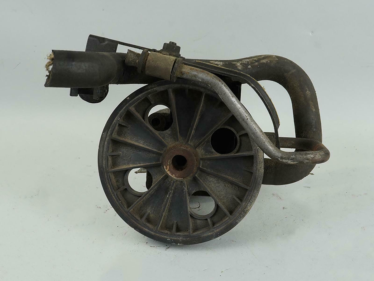 00 - 04 Volvo 40 Series Power Pump Motor Pulley 7611332112 Front OEM
