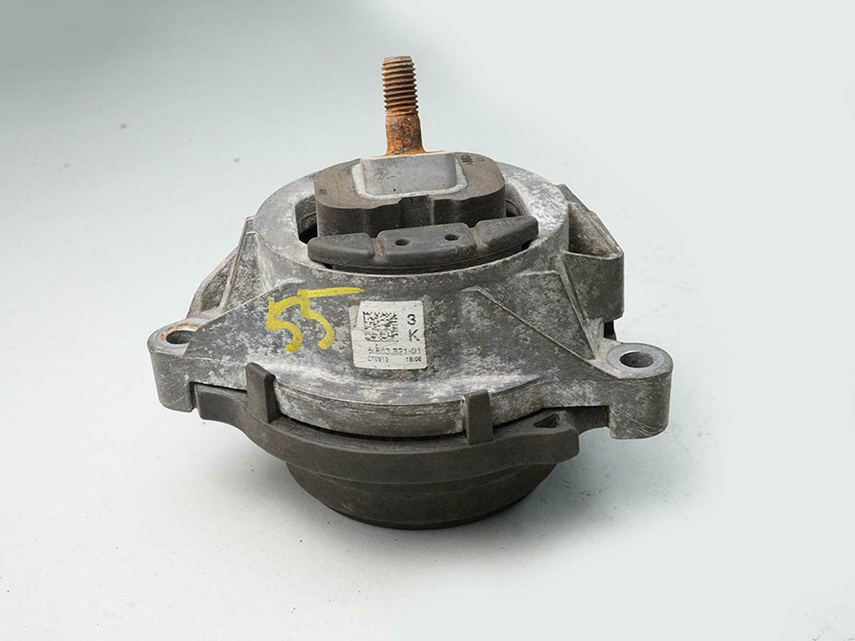 2014 - 2016 Bmw 4 Series F32 Engine Mount Driver Left Side 686382101 Lh OEM
