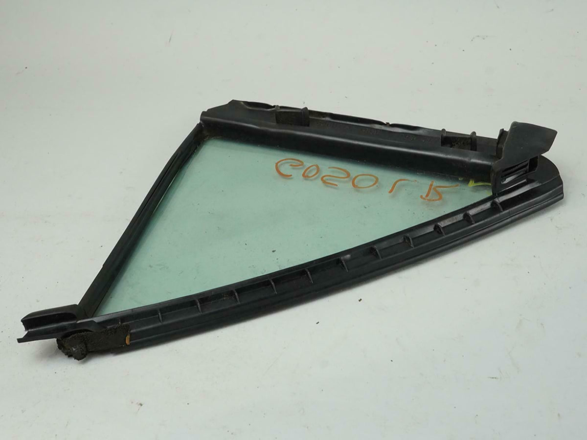2003 - 2008 Mazda 626 Sedan Window Glass Door Vent Lh Left Rear 3M815429905 OEM