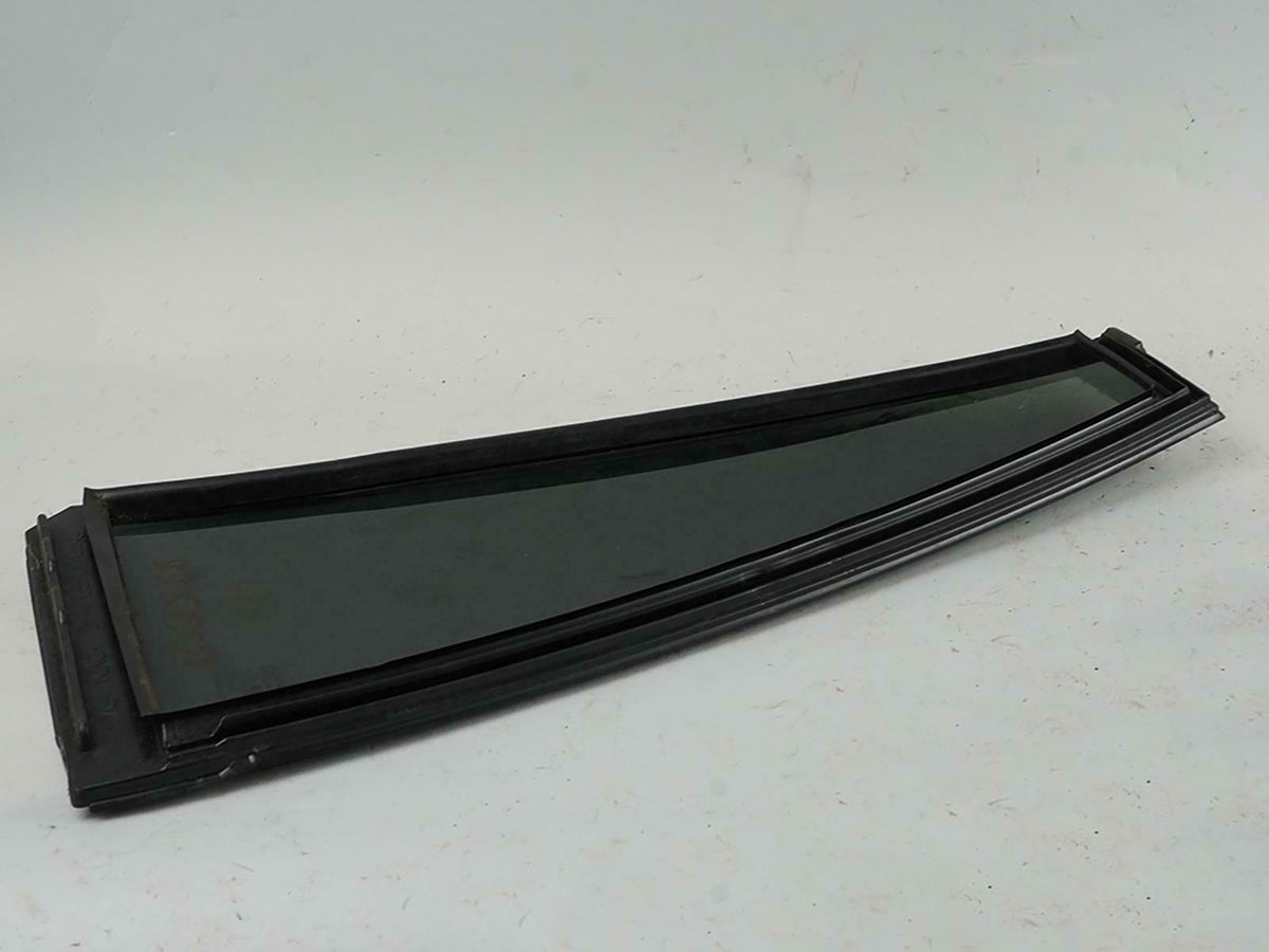 2003 - 2008 Honda Pilot Door Window Glass Vent Rear Passenger 73405S9VA10 OEM
