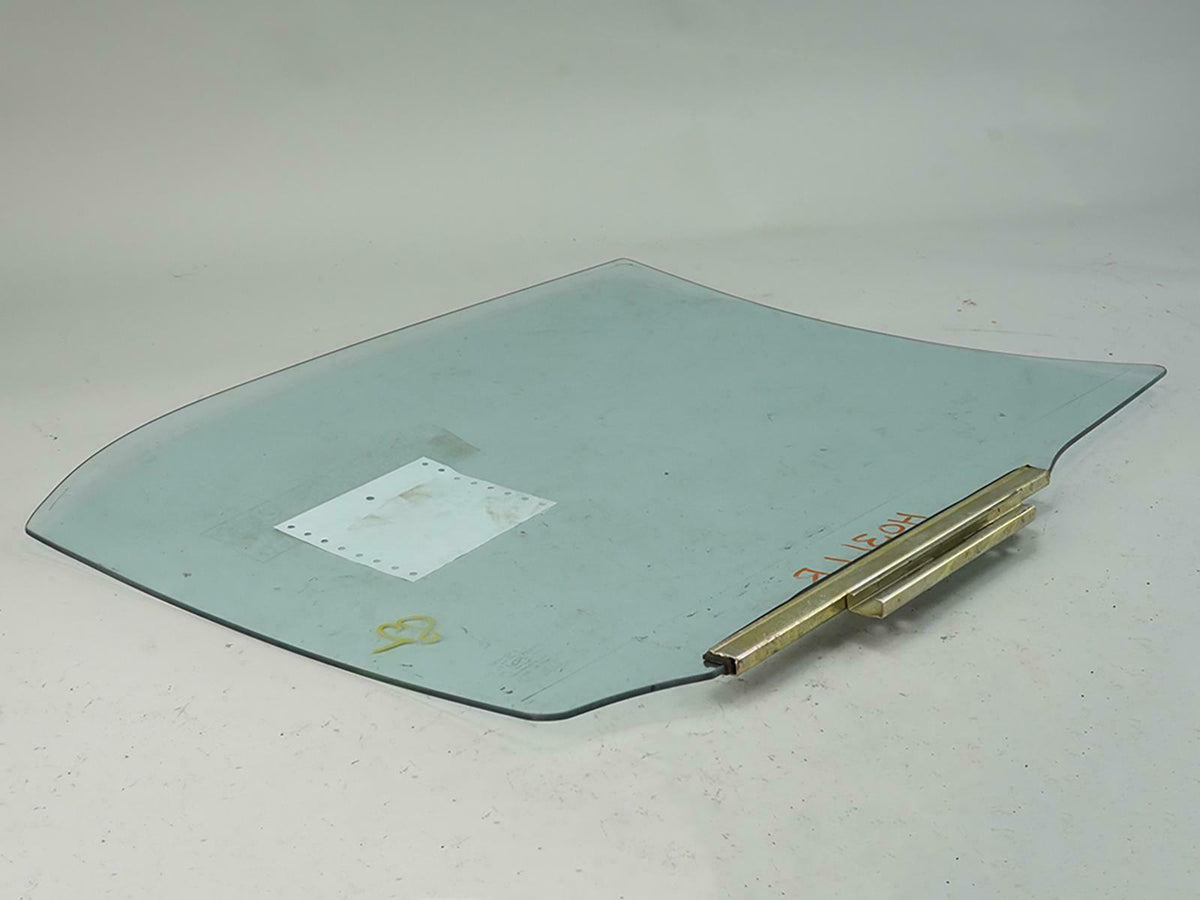 1998 - 2002 Chevrolet Geo Prizm Sedan Door Glass Window Rear Driver 94857698 OEM