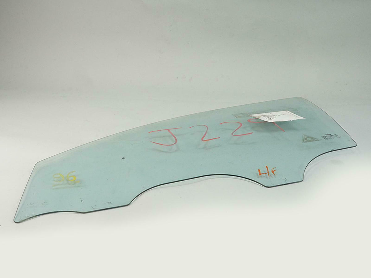 2009 - 2012 Hyundai Elantra SW Door Glass Window Front Driver 824112L210 OEM