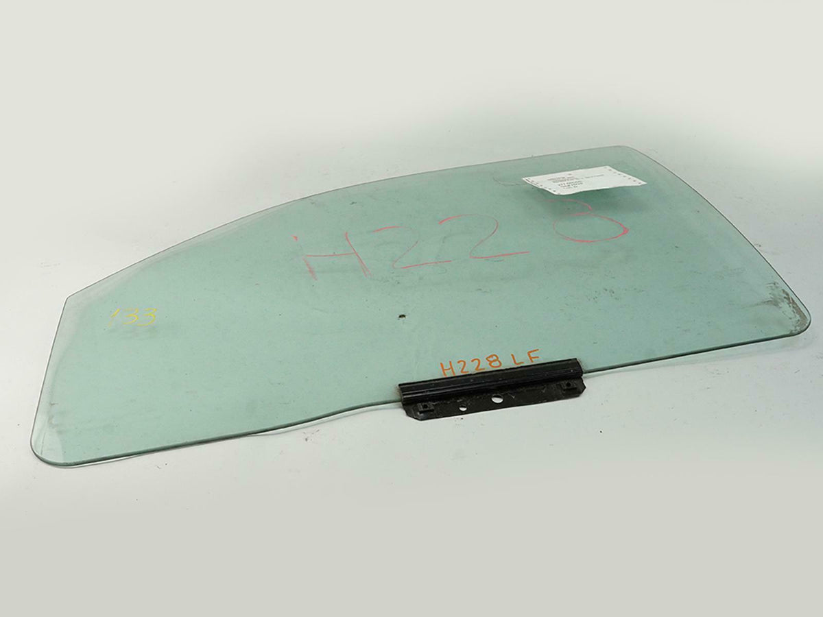 1998 - 2003 Dodge Durango Door Window Glass Front Driver Side 55256303AC OEM