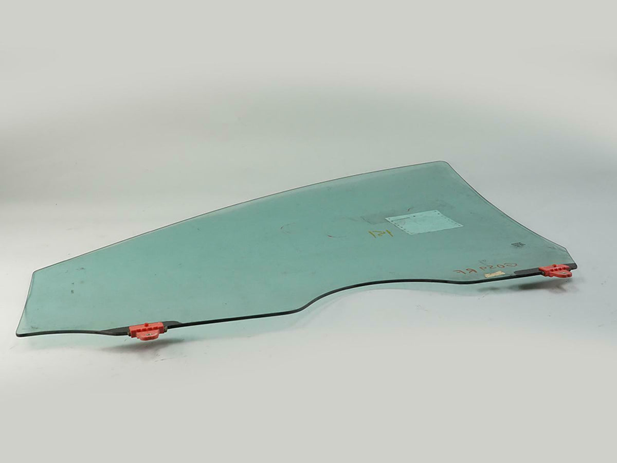 2004 - 2009 Nissan Quest Van Door Glass Window Front Passenger 803005Z000 OEM