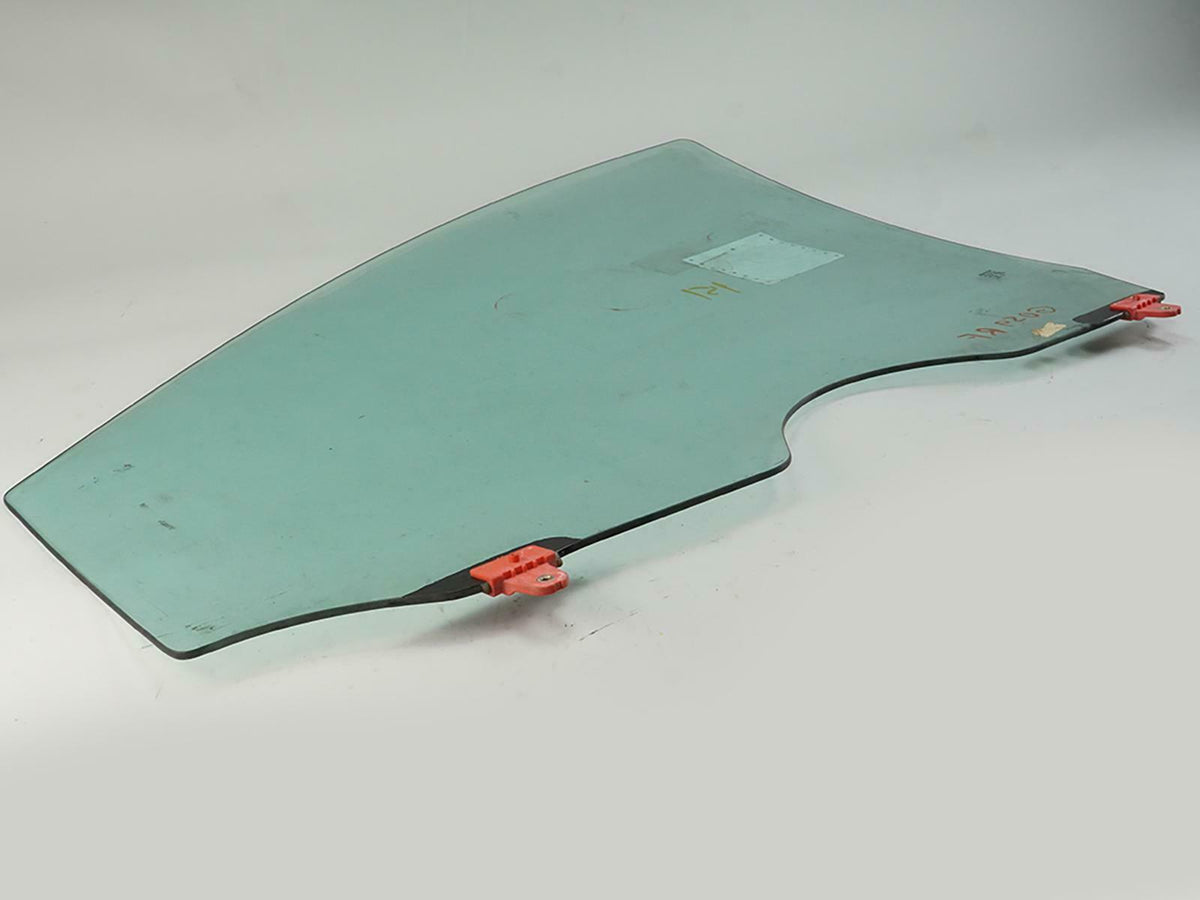 2004 - 2009 Nissan Quest Van Door Glass Window Front Passenger 803005Z000 OEM