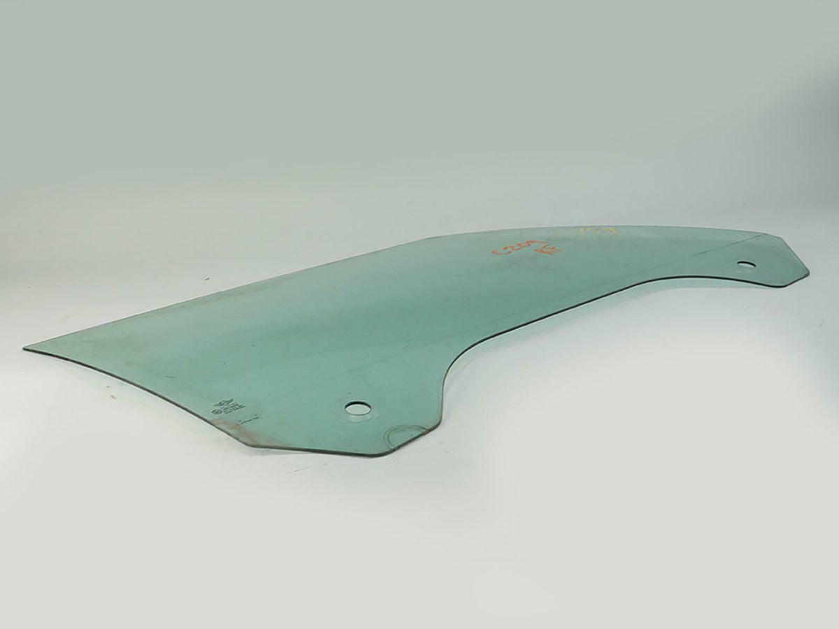2002 - 2006 Mini Cooper Hatchback Door Glass Window Front Right 51337130910 OEM