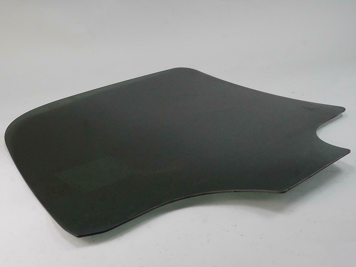 00-06 Chevrolet Tahoe 4dr Door Window Glass Privacy Tint Rear LH 15181071 OEM