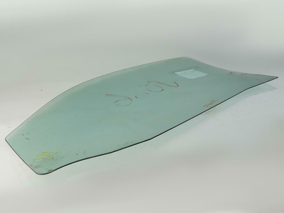 2005 - 2010 Chevrolet Cobalt Coupe Door Window Glass Front Right 22701098 OEM