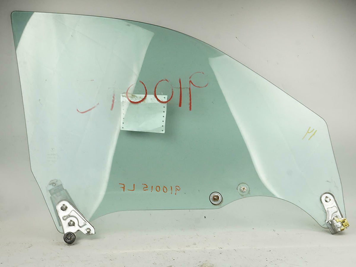 2000 - 2002 Subaru Legacy Wagon Door Window Glass Front Left 61011AE01A OEM