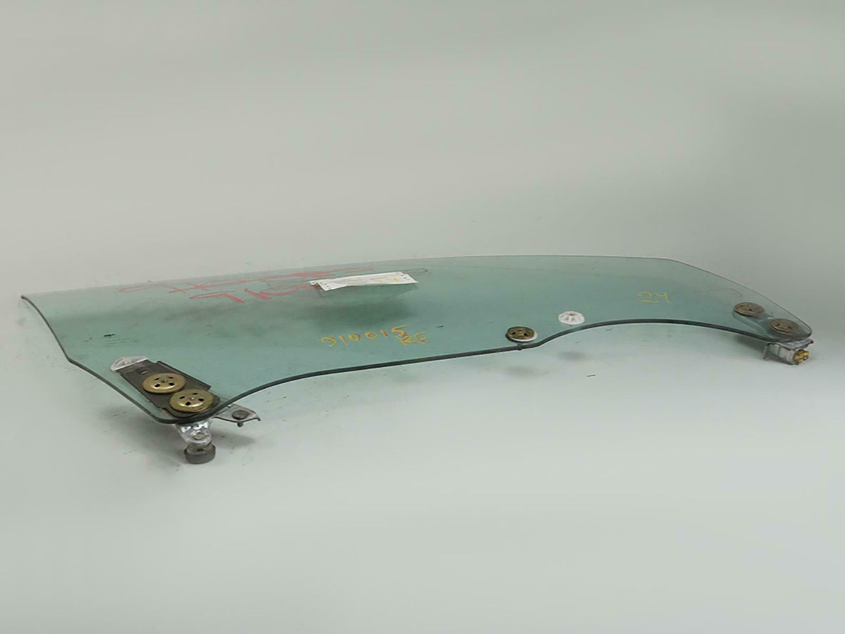 2000 - 2002 Subaru Legacy Wagon Door Window Glass Front Right 61011AE00A OEM