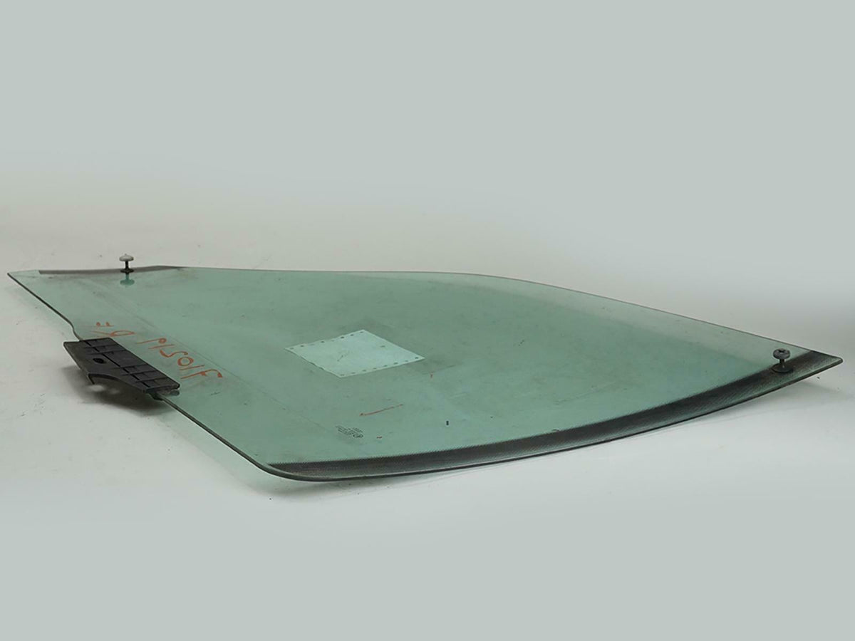 1995 - 1998 Audi A6 Sedan 4dr Door Window Glass Front Passenger 4A0845022A OEM